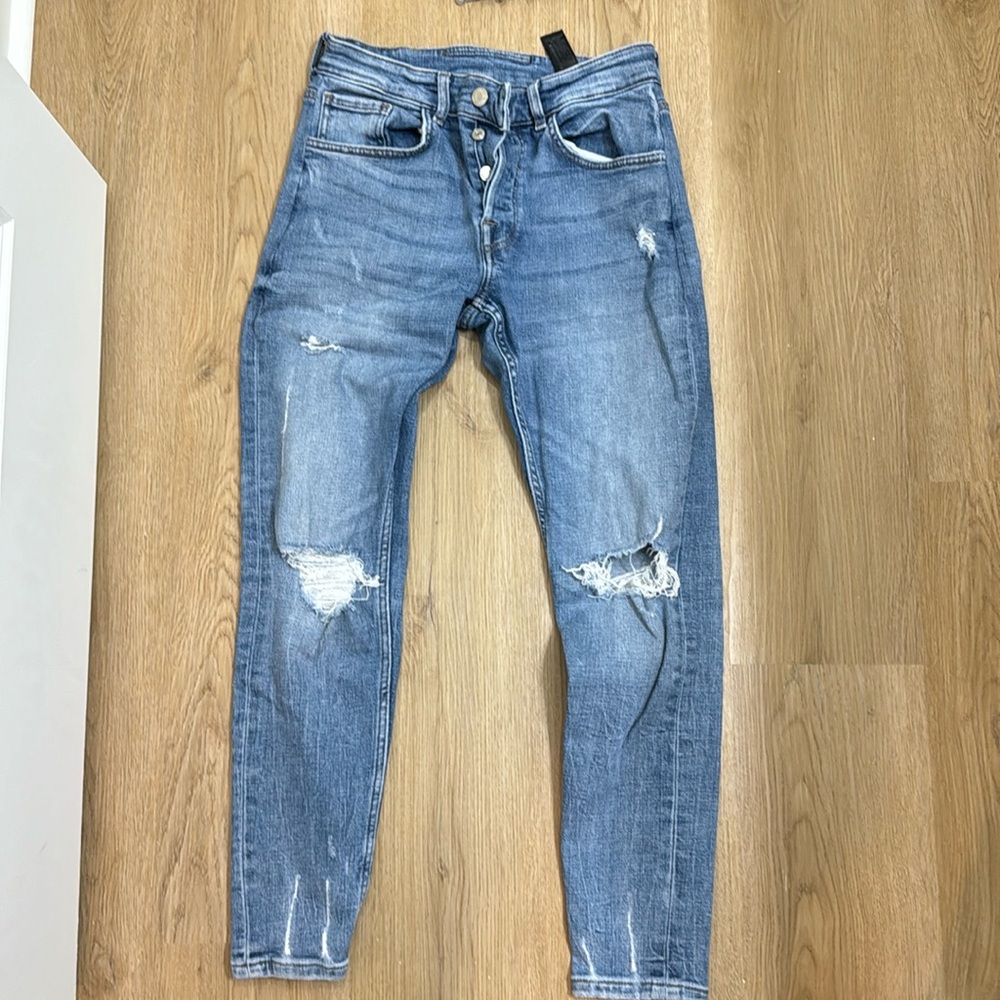 Zara distressed slim tapered blue jeans